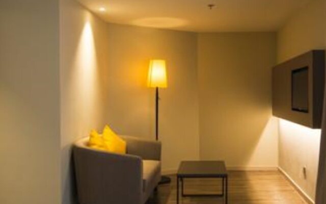 Homeinnplus-Shanghai North the Bund zhoujiazui road Hotel