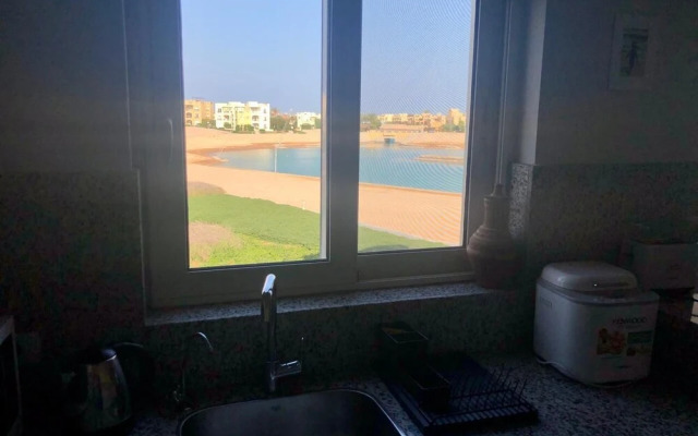 Spacious 2 BR at Water Side El Gouna
