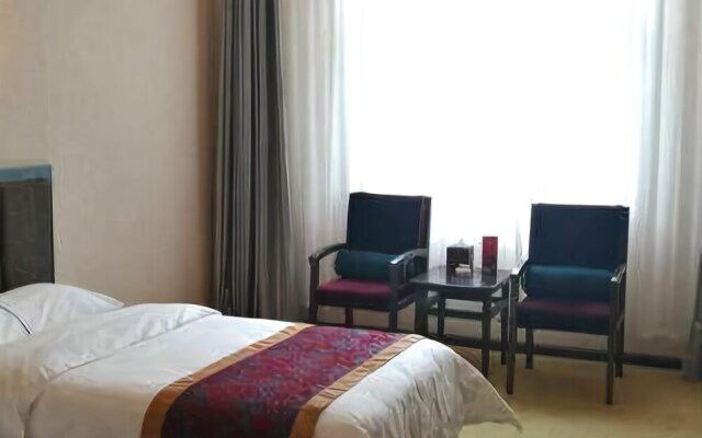 Yading Yizhan Hotel