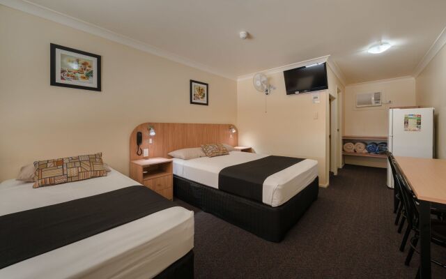 Winter Sun Motel