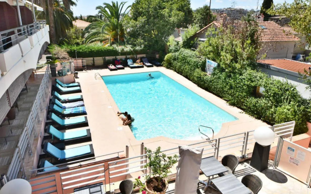 Zenitude Hôtel-Résidences Le Cannet