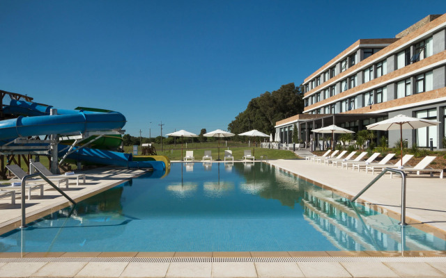 Salinas del Almiron Resort & Spa Termal