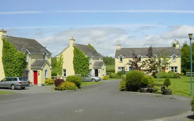 The Waterside Cottages