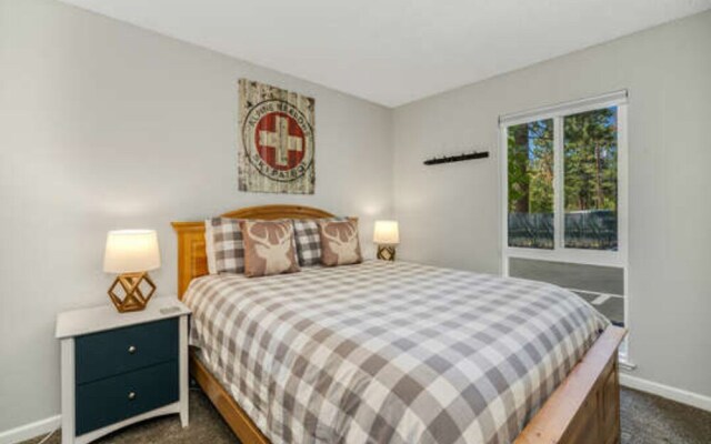 Skylandia Escape by Tahoe Mountain Properties