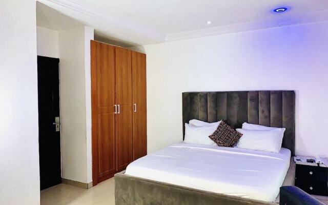 Vintage Suites and Apartment