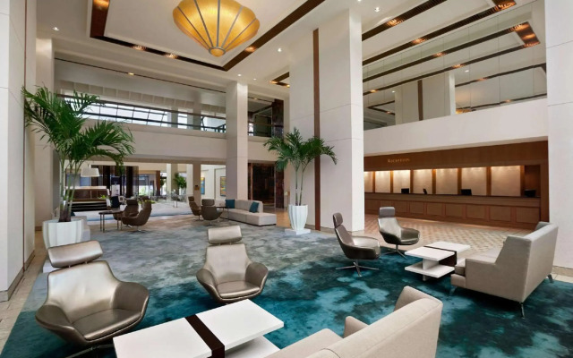 Hilton Miami Airport Blue Lagoon