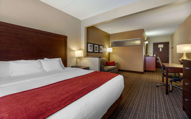 Comfort Suites Green Bay West