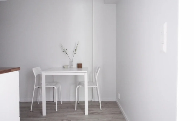 2ndhomes Spacious Center Apt. Iso Verka