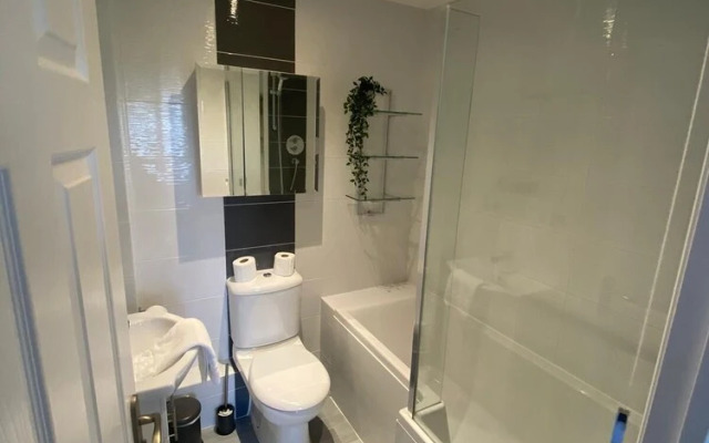 New Build Dickins Heath