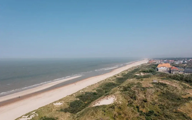 Golden Beach 0203 With Sea-view in De Haan