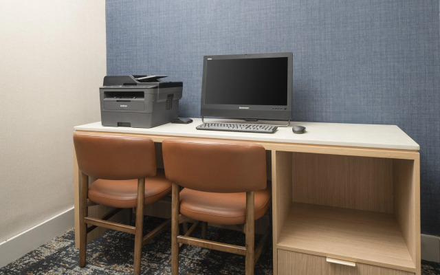 Hyatt Select Richmond/Chester