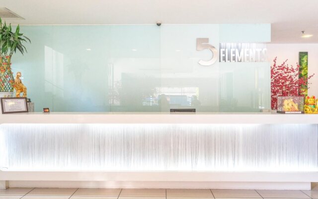 The 5 Elements Hotel