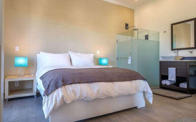 The Vibe Bed & Breakfast - Adults Only