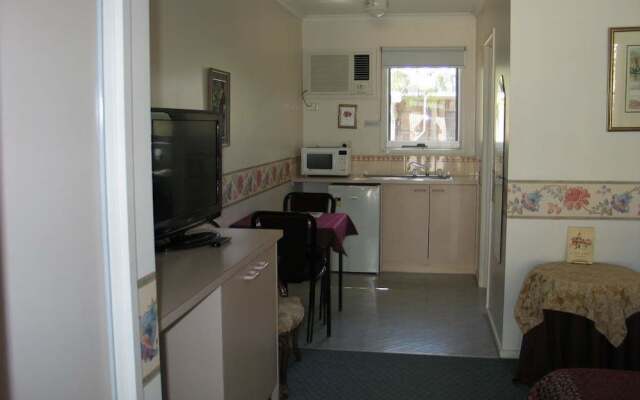 Balnarring Village Motor Inn