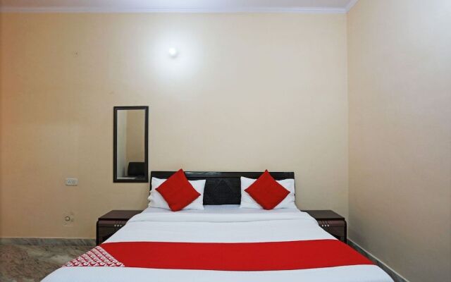 OYO 48502 Shree Krishna Resort