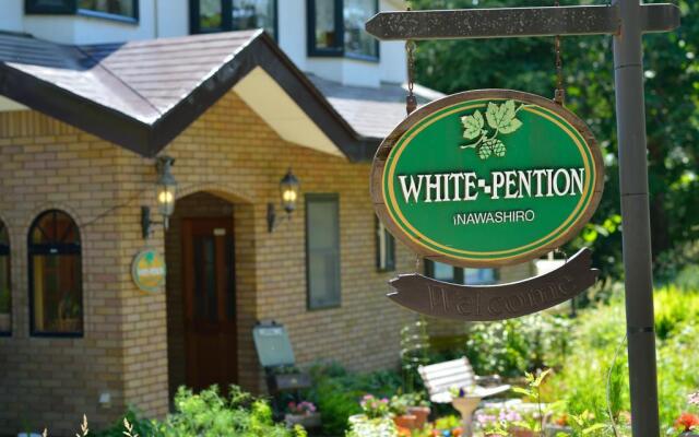 Healing Inn White Pension