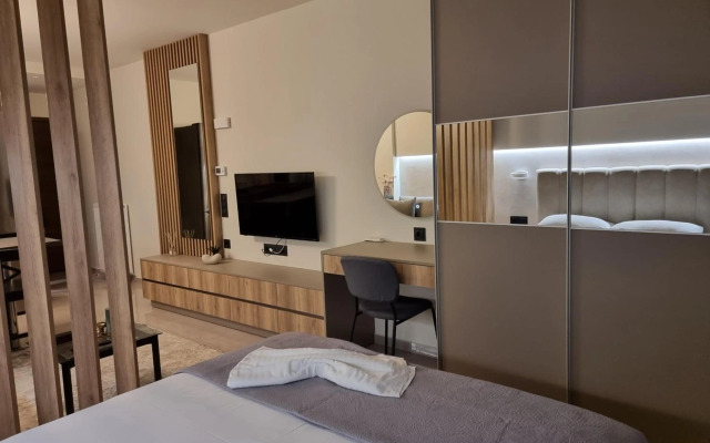 Iris City Center Premium Studio