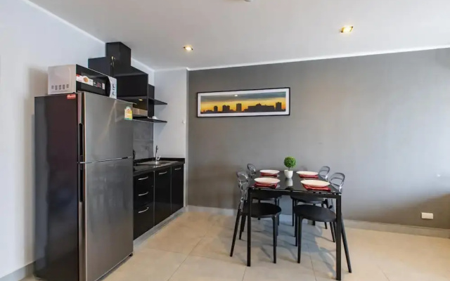 Modern Condo - 1BR T1 -501