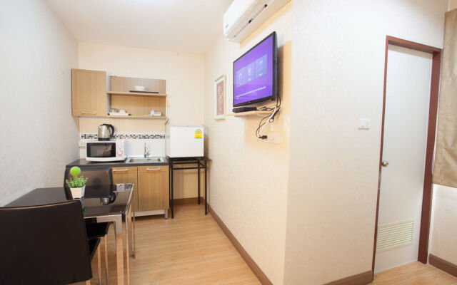 Orawan Suites