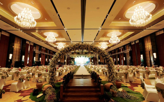 Palace Garden Hotel