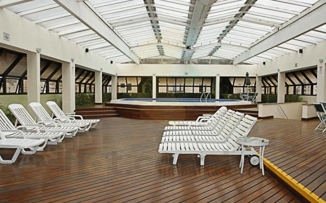 QI Intelligence Ibirapuera lava e seca roupas UH2114