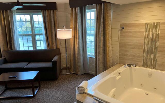 Best Western Premier Bridgewood Resort Hotel