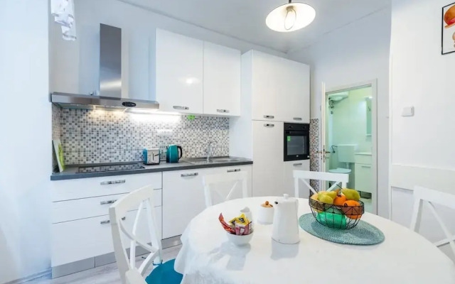 Old Town Finest - Two-bedroom Apartment - Lucarica 4 Street