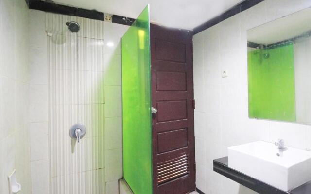OYO 1367 Damon Butik Hotel