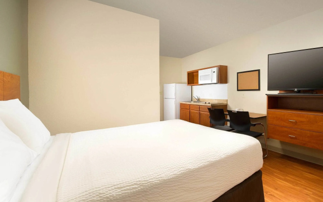 Extended Stay America Select Suites - Lake Worth