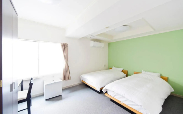 Shin-Okubo City Hotel