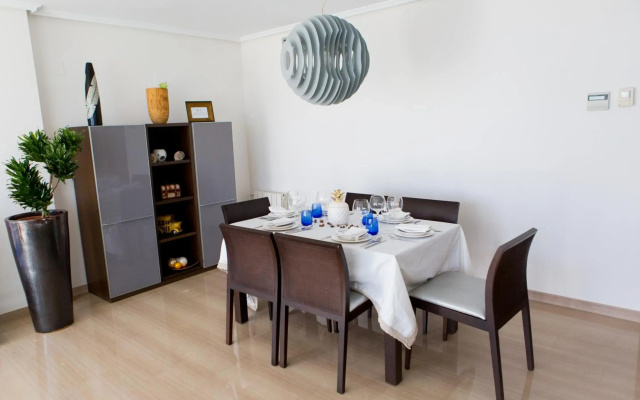 Art and Sciences view luxury apartment
