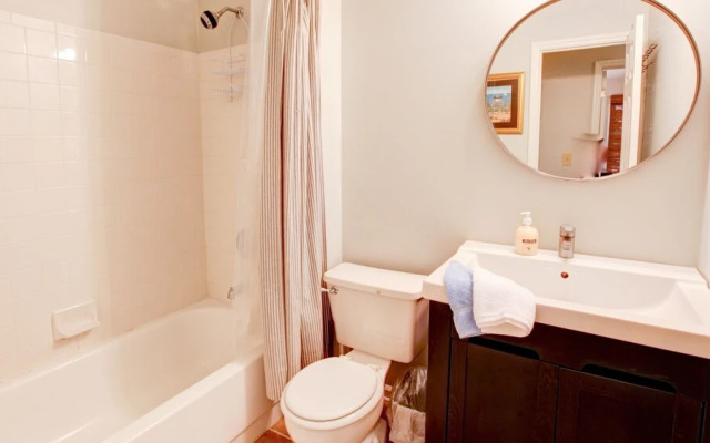 3 bedroom, Polk Street