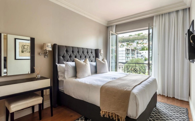 Апартаменты Cape Royale Residences