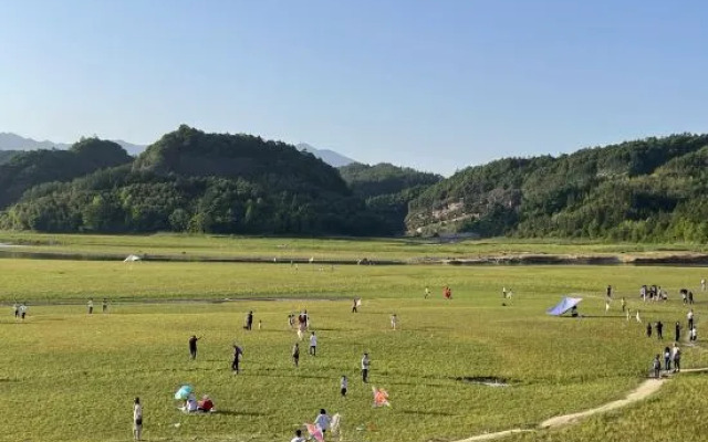 Taining Luxiang Nanhui Hotel (Jinhu Prairie)