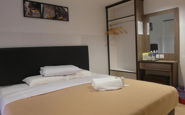 Comfort Two Hotel