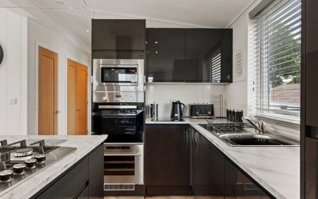 The Duck Pond - Countryside Hot Tub