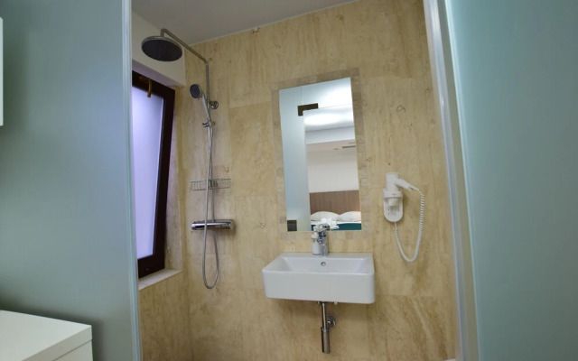 Dacia Residence Apartments