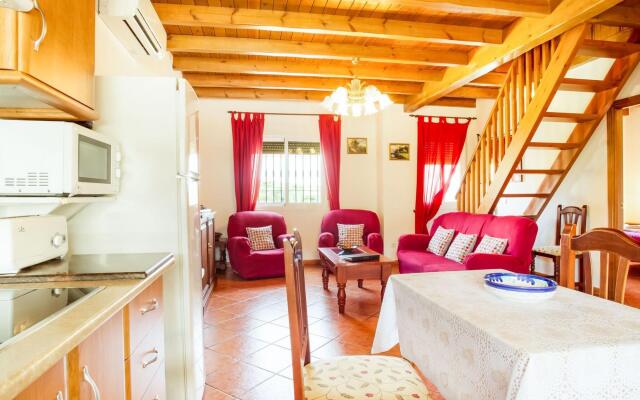 Classy Holiday Home in Guaro With Private Swimming Pool