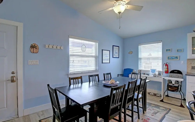 Spacious & Pet Friendly + Game Room Sleeps 10