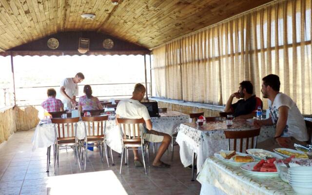 Muskara Cave Hotel