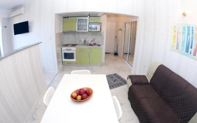 Ognian Apartments