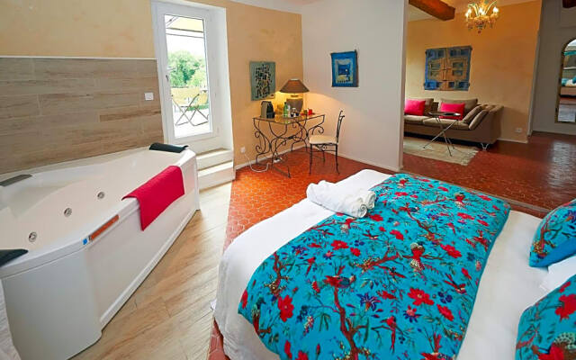 La Grande Maison De Nans