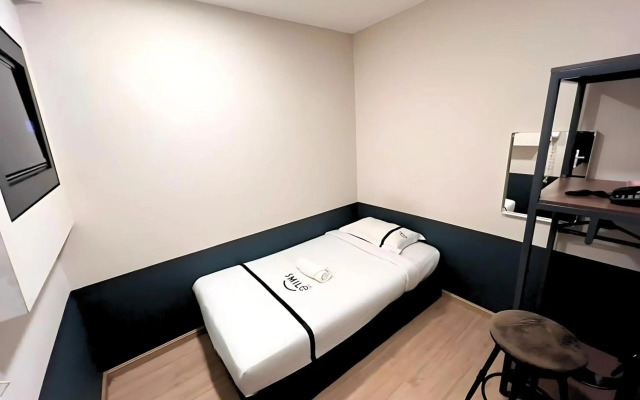 Smile Hotel USJ