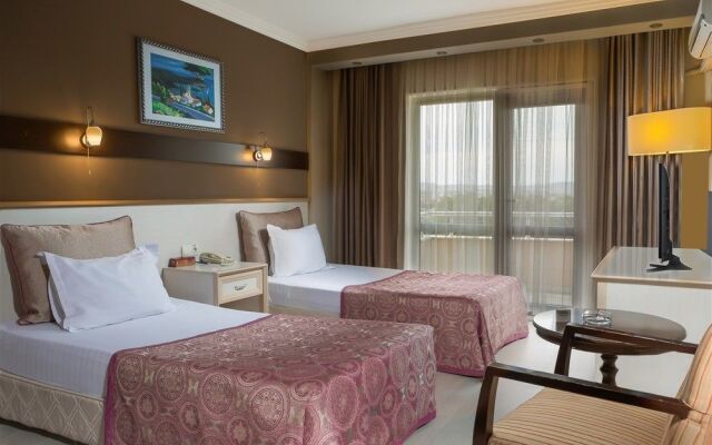 Asya Pamukcu Termal Hotel