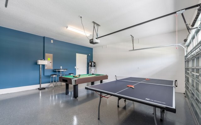 Ultimate 8 Bedroom Champions Gate Villa 8831in