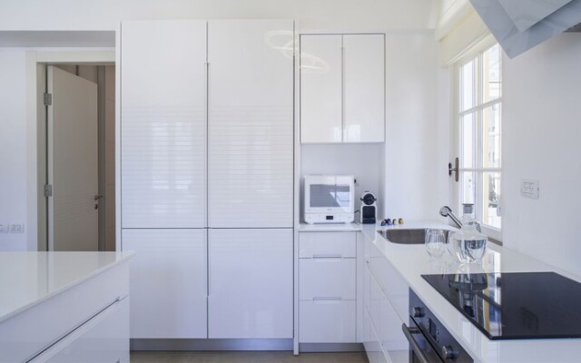 Brand New Apartment 1 Min Walk Beach TL1