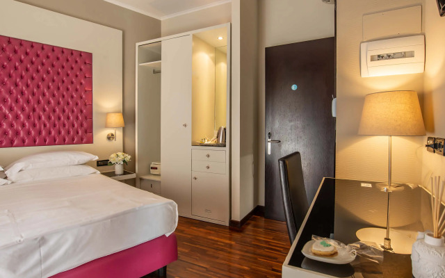 Merulana Inn Guest House