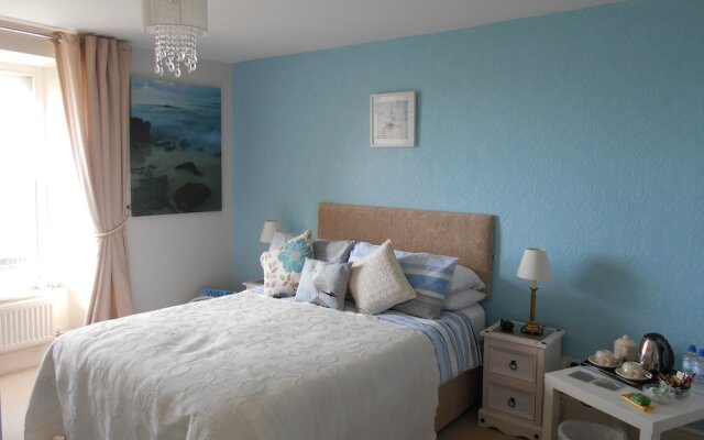 Hendre Clochydd Hall