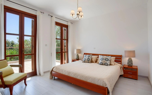 Aphrodite Hills Rentals – Apartments