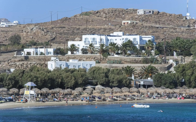 Zephyros Hotel